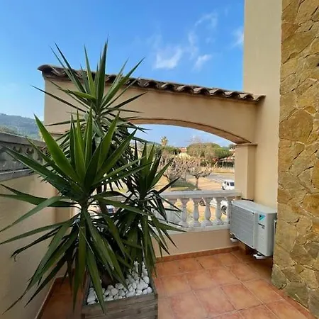 Precioso Apartamento Con Terraza Castell-Platja d'Aro